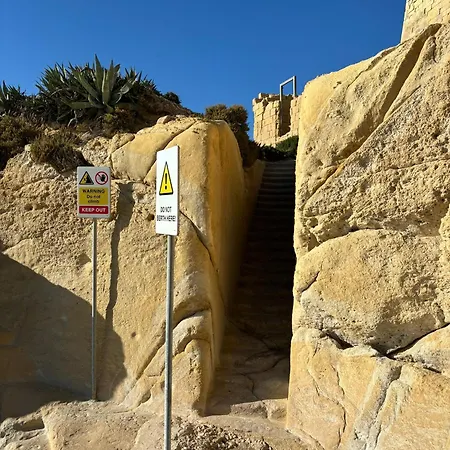 Traditional Maltese Sea View Kalkara