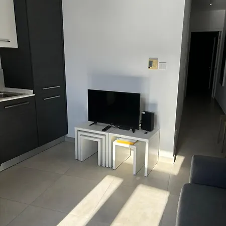 Traditional Maltese Sea View Apartamento Kalkara