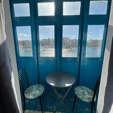 Traditional Maltese Sea View *