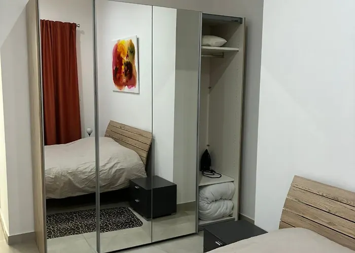 Traditional Maltese Sea View Appartement